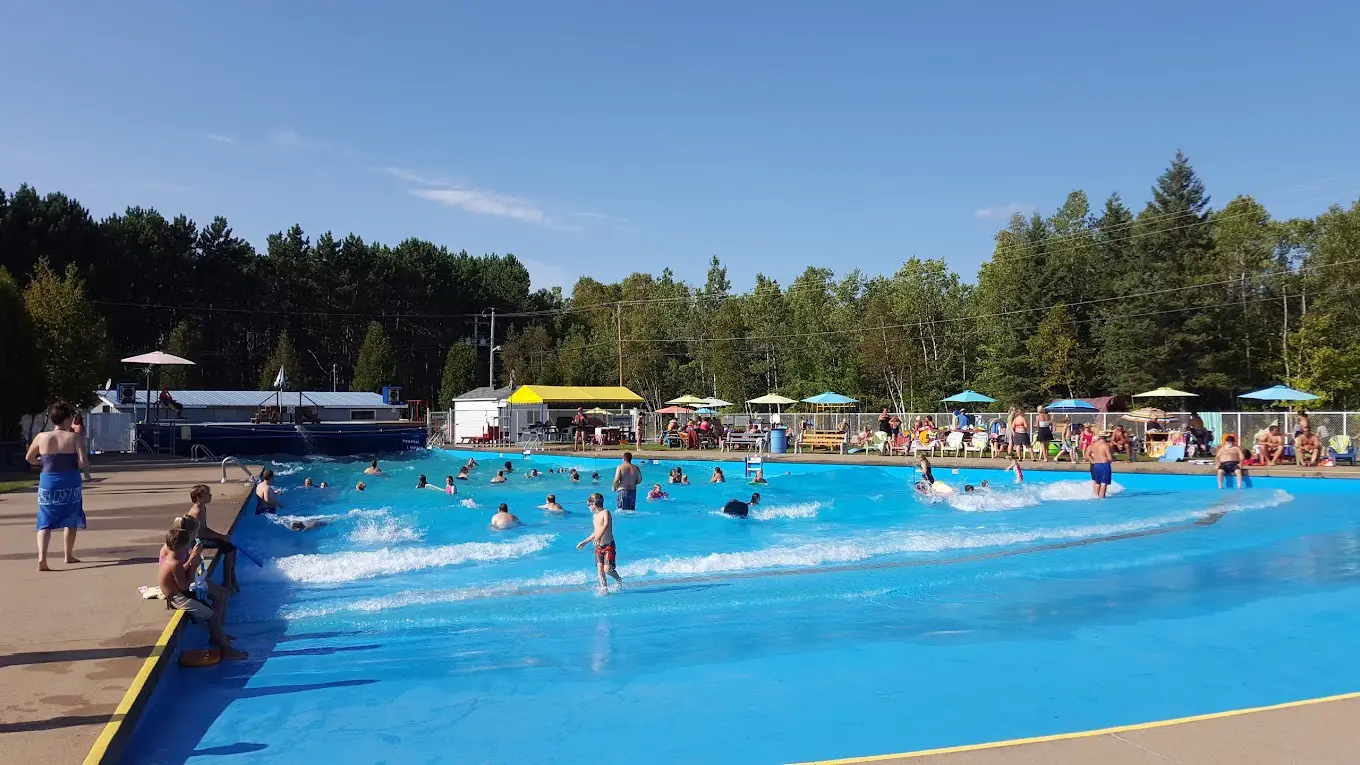 2016-09-04 a group of people in a pool